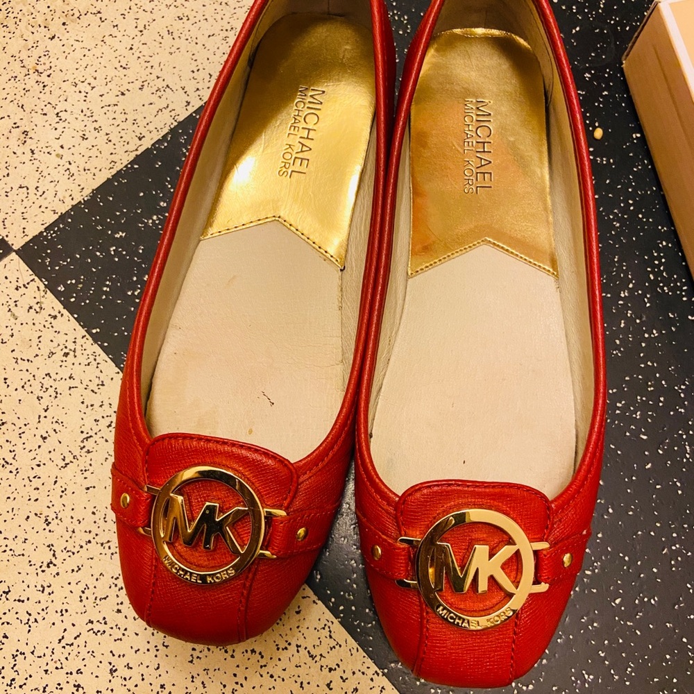 Michael kors flat